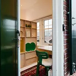 Sweets - Nieuwe Amstelbrug * Amsterdam