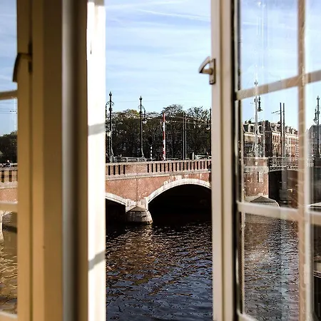 Sweets - Nieuwe Amstelbrug